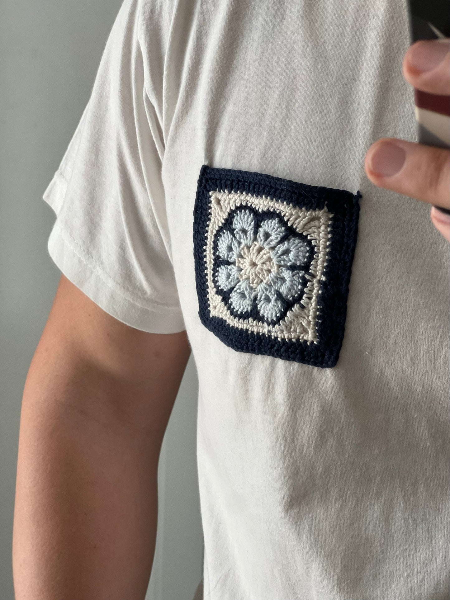 Camiseta ganchillo "Hortensia azul”