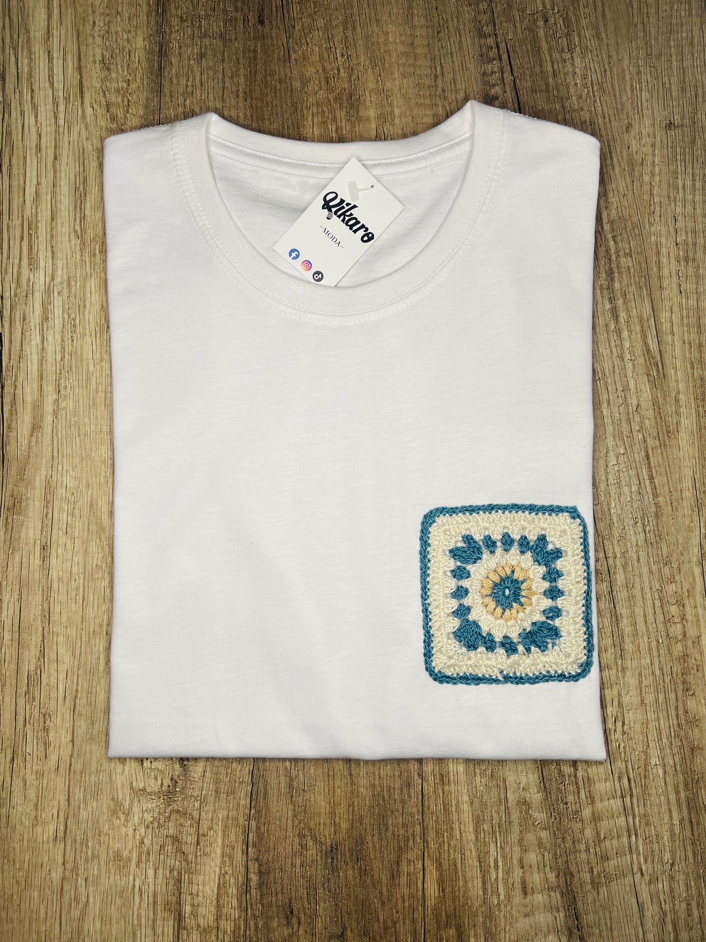 Camiseta ganchillo "BASIC" celeste