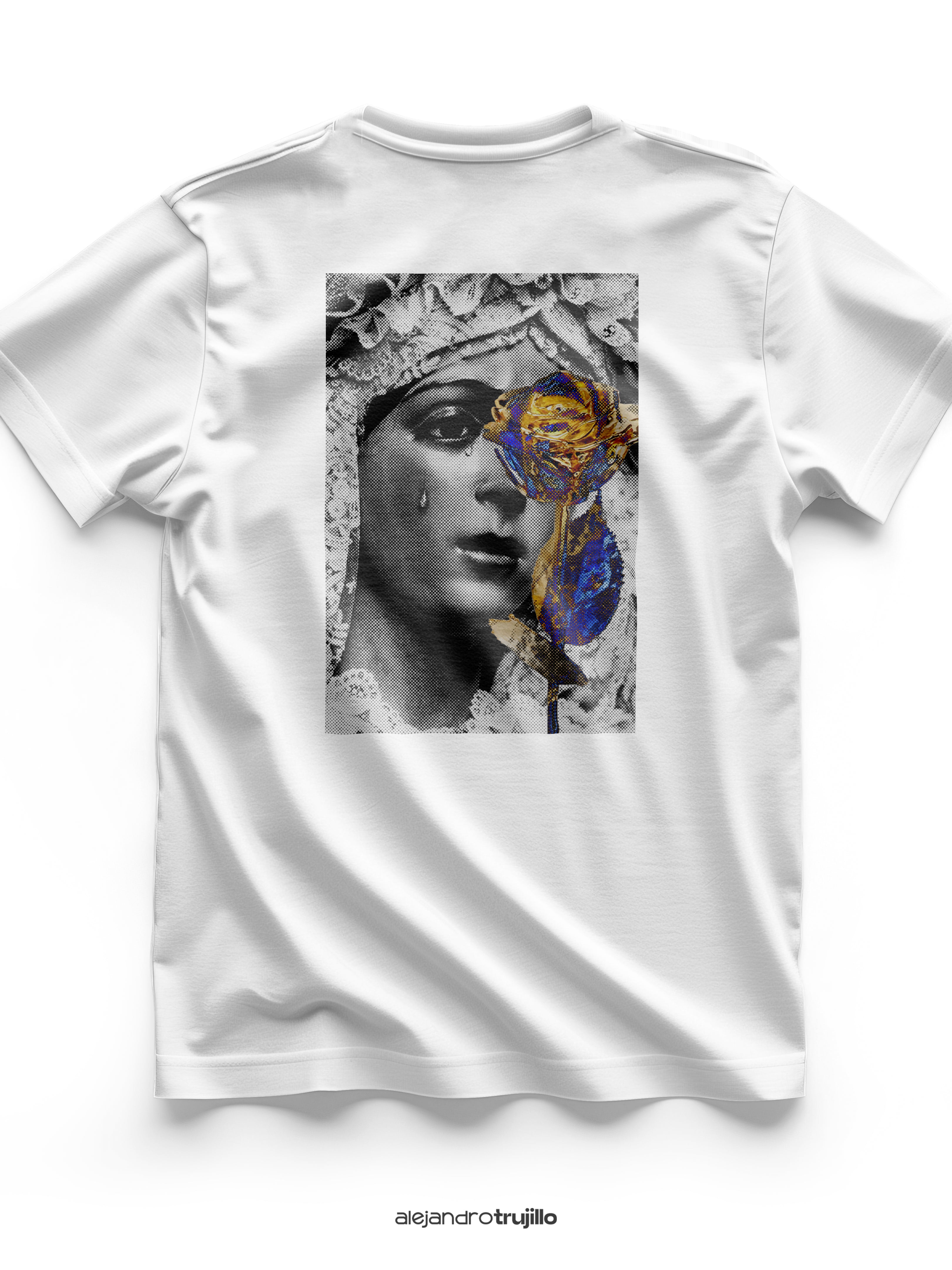 Camiseta "MACARENA ERES ROSA DE ORO"
